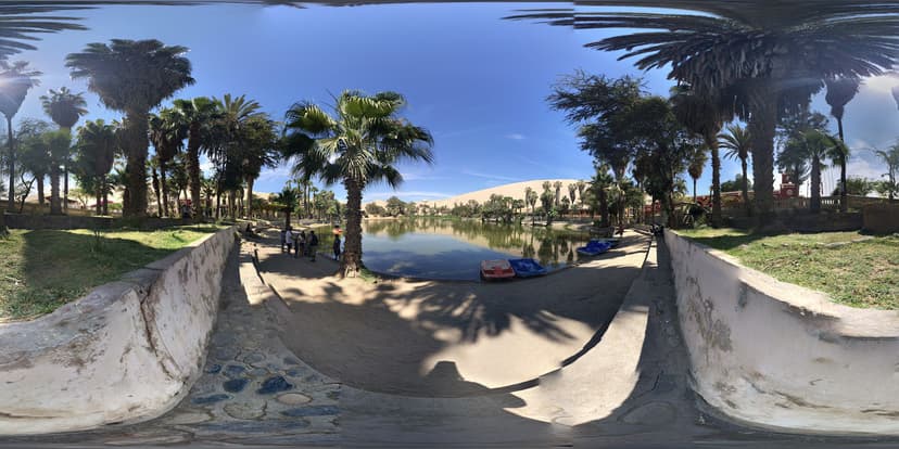 Laguna de Huacachina